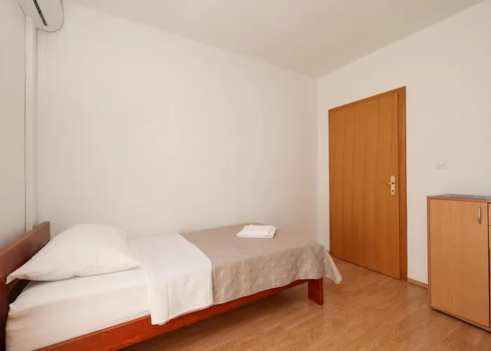 Marta * 马斯莱尼察