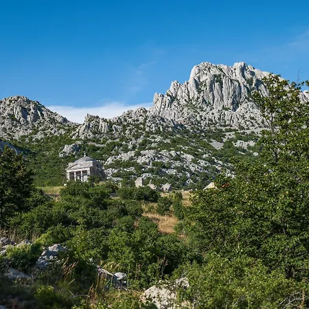 Marta Appartement Maslenica